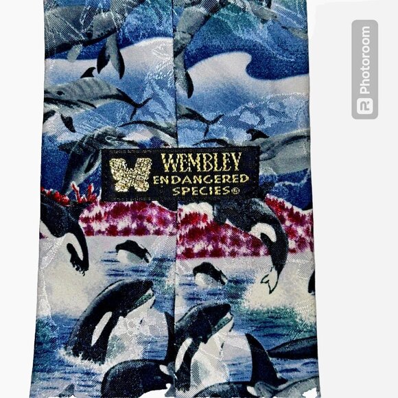 Wembley Endangered Specie Orca Silk Tie USA  Marine Life Statement Accessory VTG - Picture 5 of 6